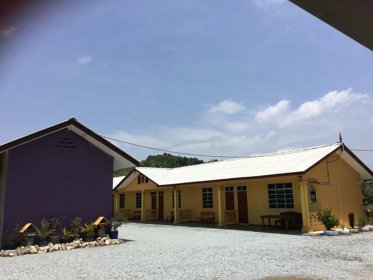 Trigona Chalet Hotel มารัง ภายนอก รูปภาพ